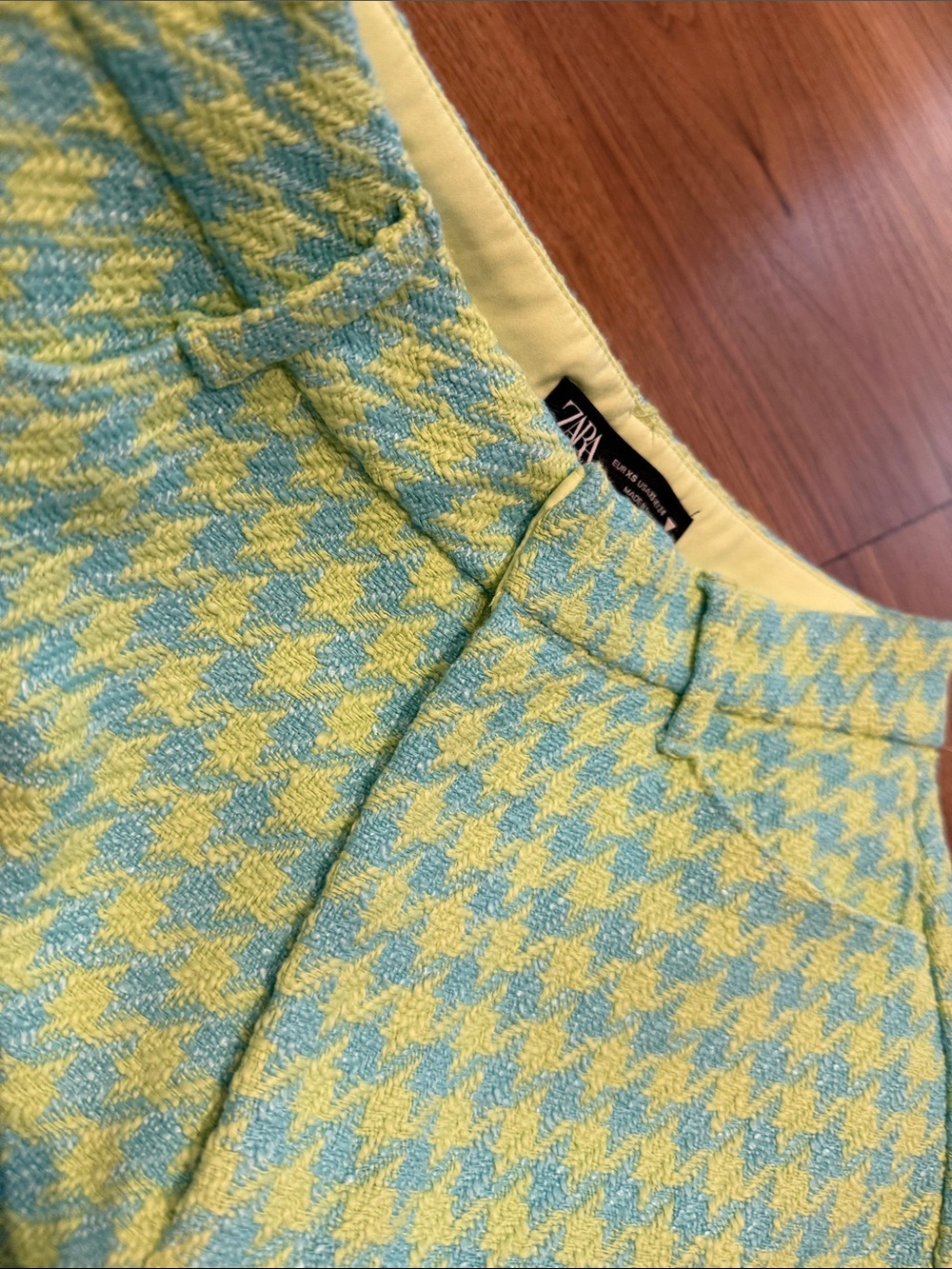 Zara Green & Blue Houndstooth High-Waist Shorts never used - Picture 2 of 3
